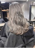 ホワイトグレージュ コンマヘア くすみブルー ダークアッシュ