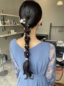 アットラップレーヴ(attrape-reve) 20代成人式卒業式向け♪ナチュラルカラー編み込みアレンジヘア