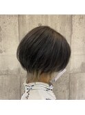 ショートボブ×インナーカラー
