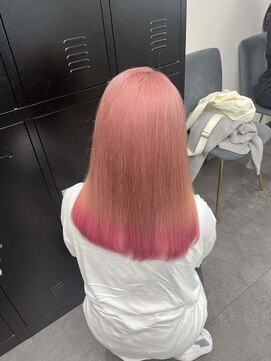 ワンズ ナゴヤ ヴィラ 名古屋栄(ONE's NAGOYA VILA) シアーカラー/カール/セミディ/姫カット