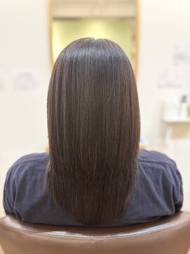 フリージア(freesia) 艶髪/30代40代50代/ウルフ