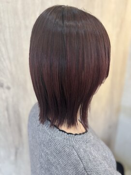 ガビーヘアルーブ(gabi hair LOOB) 顔周りレイヤー×ボルドーレッド