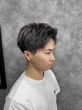 スピン 本八幡(SPIN) スペインカール/スパイキーショート/ブルーブラック/本八幡