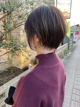 グラムアッシュ(GLAM ASH) ショートボブ