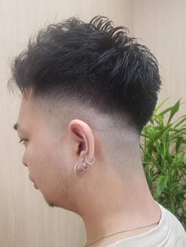 もとつぐ(一胤) スキンフェード×ジェットモヒカン