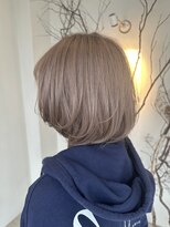 フランジェッタヘアー(Frangetta hair)&nbsp;ミルクティーベージュボブ
