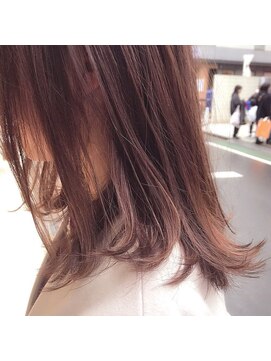 チョビー(Chobii) 【chobii】ピンクベージュ☆ハイライト☆イルミナカラー