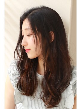 ワンコンセプト(ONE CONCEPT) 【ONE CONCEPT】大人女性のためのゆるふわパーマ