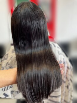 シックス(NO.6)の写真/【髪質改善ヘアエステ】パサつき・ダメージを徹底修復！カラー退色なし◎ハリ/コシ/ツヤのある美しい髪へ