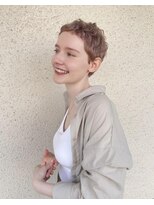 ミューバイケンジ(miu by KENJE)&nbsp;miu&伊藤夏海 透明感ペールトーン◎