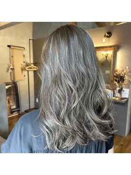 フィト(Fito) 【fito miki 】ハイライト×透明感ベージュ