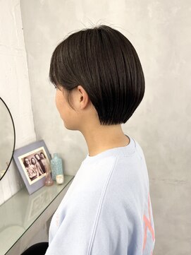 フォト イケブクロ(foto IKEBUKURO) 癖毛・多毛・硬毛もカットでおさまる丸みショート・ボブ　田尻