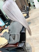 ルイス(Luis) シルバーグレージュ