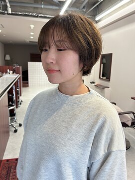 ルックアット(Look at) 【Look at】20代30代40代カーキベージュアッシュショート