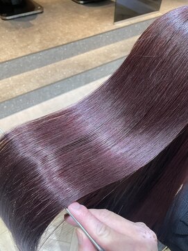 ジーナ 福岡天神(Zina) *どんな髪でも自分1番の艶髪に♪*zina福岡天神 髪質改善