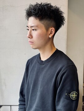 ヘアー アイス ルーチェ(HAIR ICI LUCE) メンズショート/スパイキーショート/ベリーショートパーマ