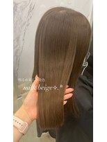 アリュウル 表参道 青山(Allure)&nbsp;大人可愛いくすみカラー＊ミルクベージュ/ブリーチ無し