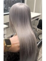 アフィナー(Afinar)&nbsp;ケアブリーチ◎透明感ホワイトシルバー【横浜/横浜駅】