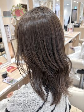 アッシュ 町田駅前通り店(Ash) 【Ash町田駅前通り店　平間晴香】グレージュカラー