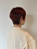 ペスカケイクリエイティブ(PESCA K-CREATIVE)&nbsp;ツーブロックで魅せるコンパクトショート×深みレッド