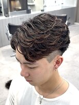 アクロ(ACRO) フェザーショート/広島メンズ/広島パーマ