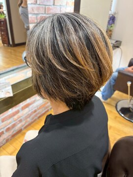 ヴァンカウンシル 清須店(VANCOUNCIL) 【絶壁解消で横顔美人に】大人ひし形ボブ×白髪ぼかしハイライト