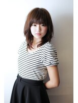 ヘアーメイクジェンテ(hair make gente)&nbsp;厚めバングのフェミニンミディアム