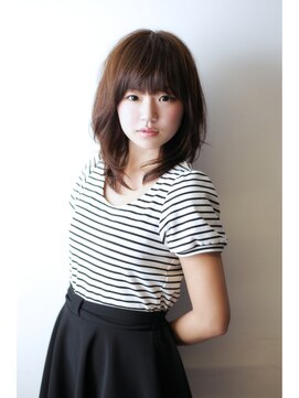 ヘアーメイクジェンテ(hair make gente) 厚めバングのフェミニンミディアム