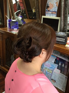 アシン ヘア ルーム(ahsin hair room) アップ