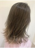 たっぷりハイライトでミルクティーベージュ★★
