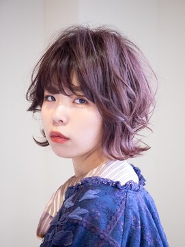 クロエバイラヴィズム 古町6番店(CLOE by LUVISM) 透明感ピンクベージュとふんわりカールのエアリーショートボブ