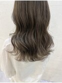 アッシュベージュ【熊谷美咲】