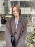 ベージュカラー