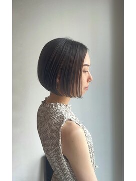 プリームヘアーホワイト(Pleame hair WHITE) ミニボブ
