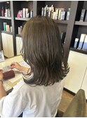 ブリーチなし　柔らかい印象がでる　オリーブカラー