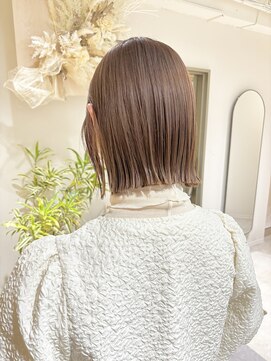 クーナバイトマト 横浜(Cuna by TOMTO) 【YUYA】大人ボブ_横浜ボブ_ブリーチ_大人ベージュ