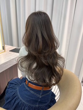 ヴェイ(VEYY.) ハッシュカット