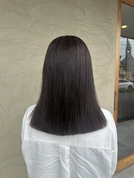 スリー(THREE) ワイトグレージュ/デジタルパーマ/チェリーブラウン/蟹江