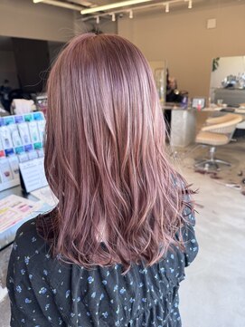 アチーブティルスマートサロン 豊川末広通店(achieve till Smart Salon) ペールピンクベージュ