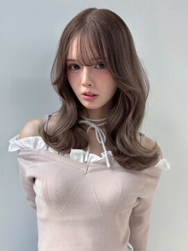 ユーフォリア 渋谷グランデ(Euphoria SHIBUYA GRANDE) 顔周りカット 小顔カット 艶髪 くびれヘア 20代 透明感カラー