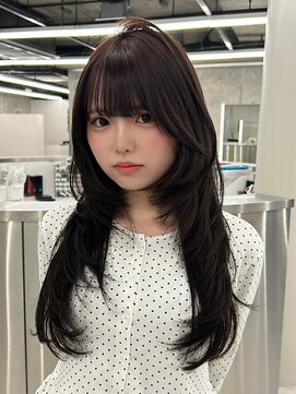 透明感ブラウンアッシュ/顔まわりカット/レイヤーカット