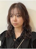 お手入れ簡単ミディアムウェーブヘア