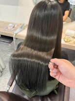ミラーズ トーキョー(millors tokyo) 透明感×オリーブグレージュ×大人ガーリー
