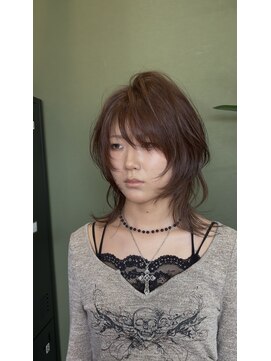 ブランチ(branch) 【柔らかく惹かれる、秋冬ミディアムウルフ】