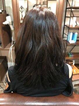 ケアルタイム(Curel time) スゥイングするミディアムロング