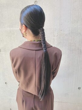 ディア(.eer) ひとつ結び × ダウンスタイル (( タイトローポニー ))