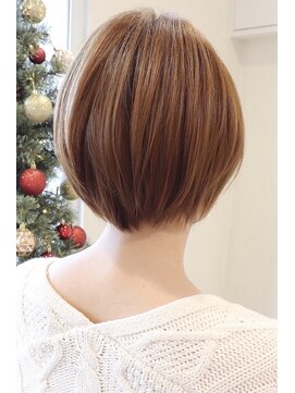 アイ(I.) 【 I. 】30代40代におすすめハイライトショート 川口