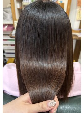 ル コワン ククー(Le coin coucou) 酸性ストレート