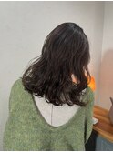 ミディアムベージュ