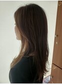 セミロングナチュラルインナーカラーイヤリングカラー